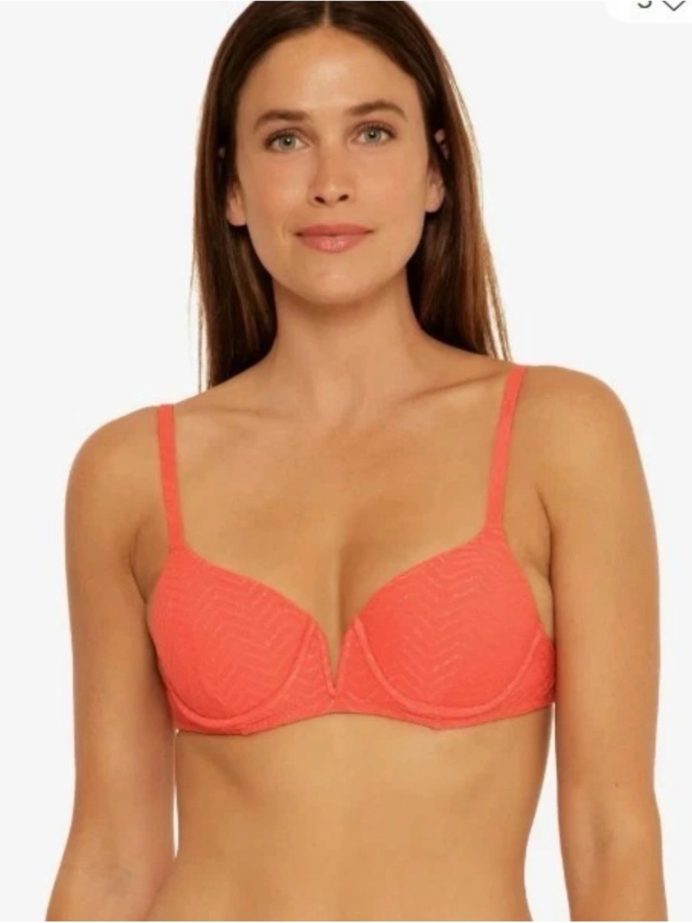 Trina Turk Coral Lace Underwire Plunge Bra